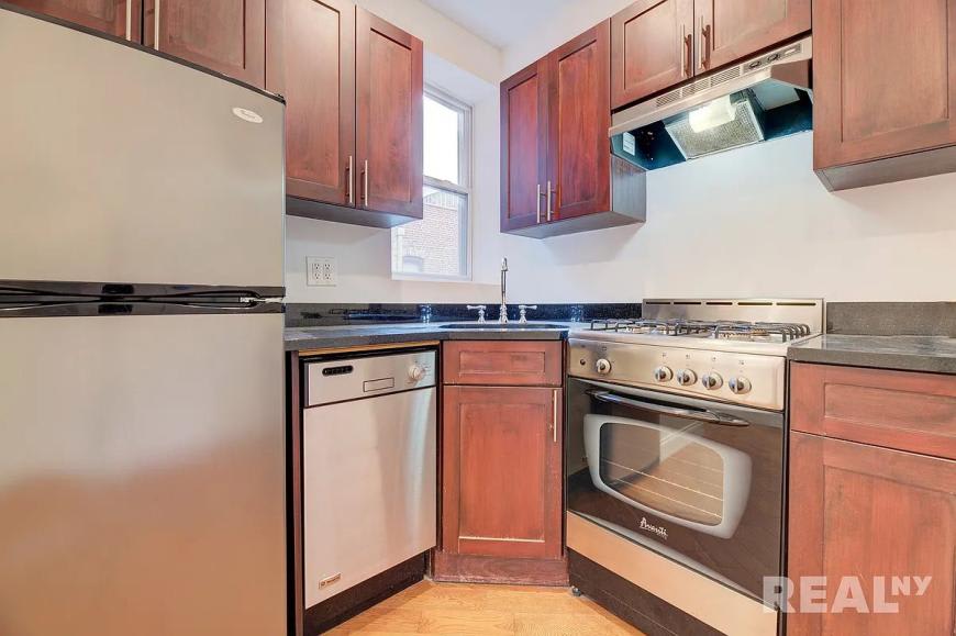 75 Orchard Street – photo 4