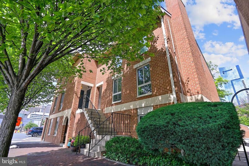 409 South Sharp Street – photo 1