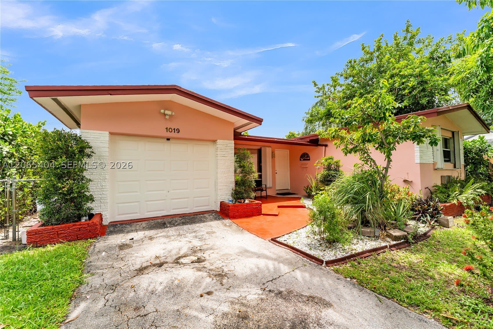 1019 S 29Th Ave – photo 1
