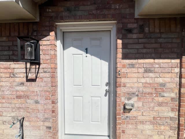 2207 West Candlelight Lane – photo 2