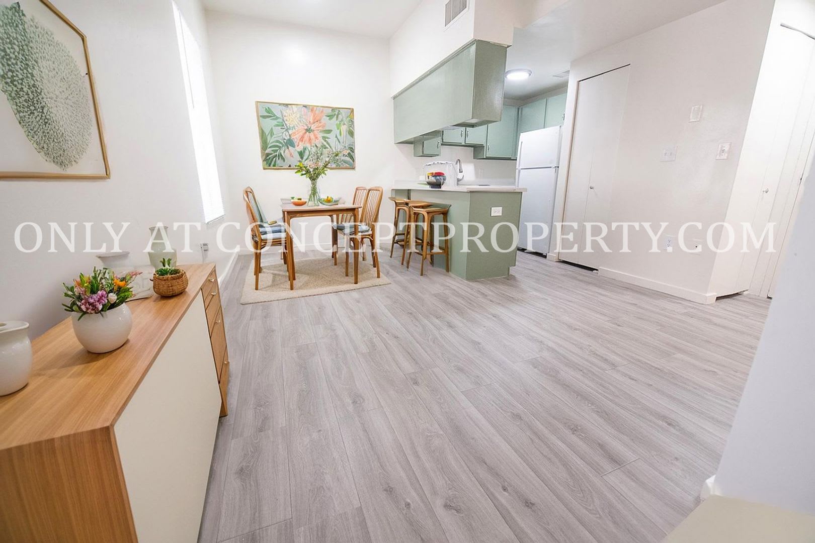 223 East 3rd Ave – photo 3