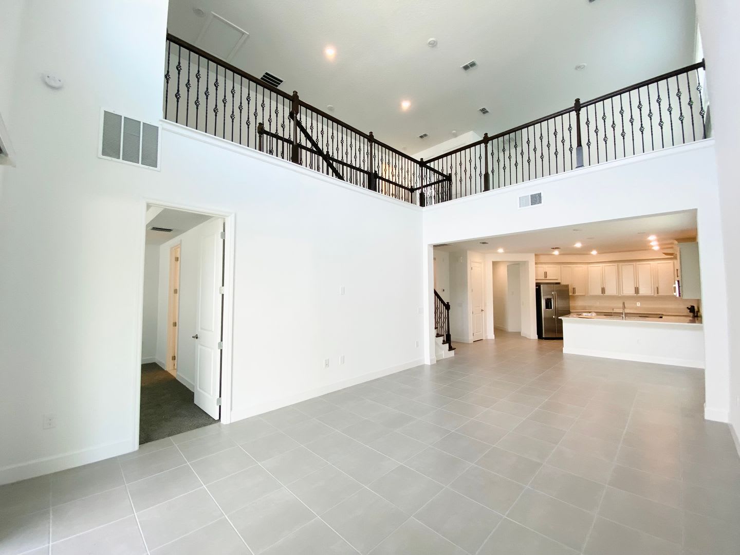 Awesome Home Ready for you in Winter Park – photo 2