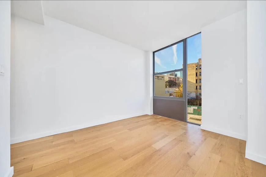 2338 Second Avenue – photo 4