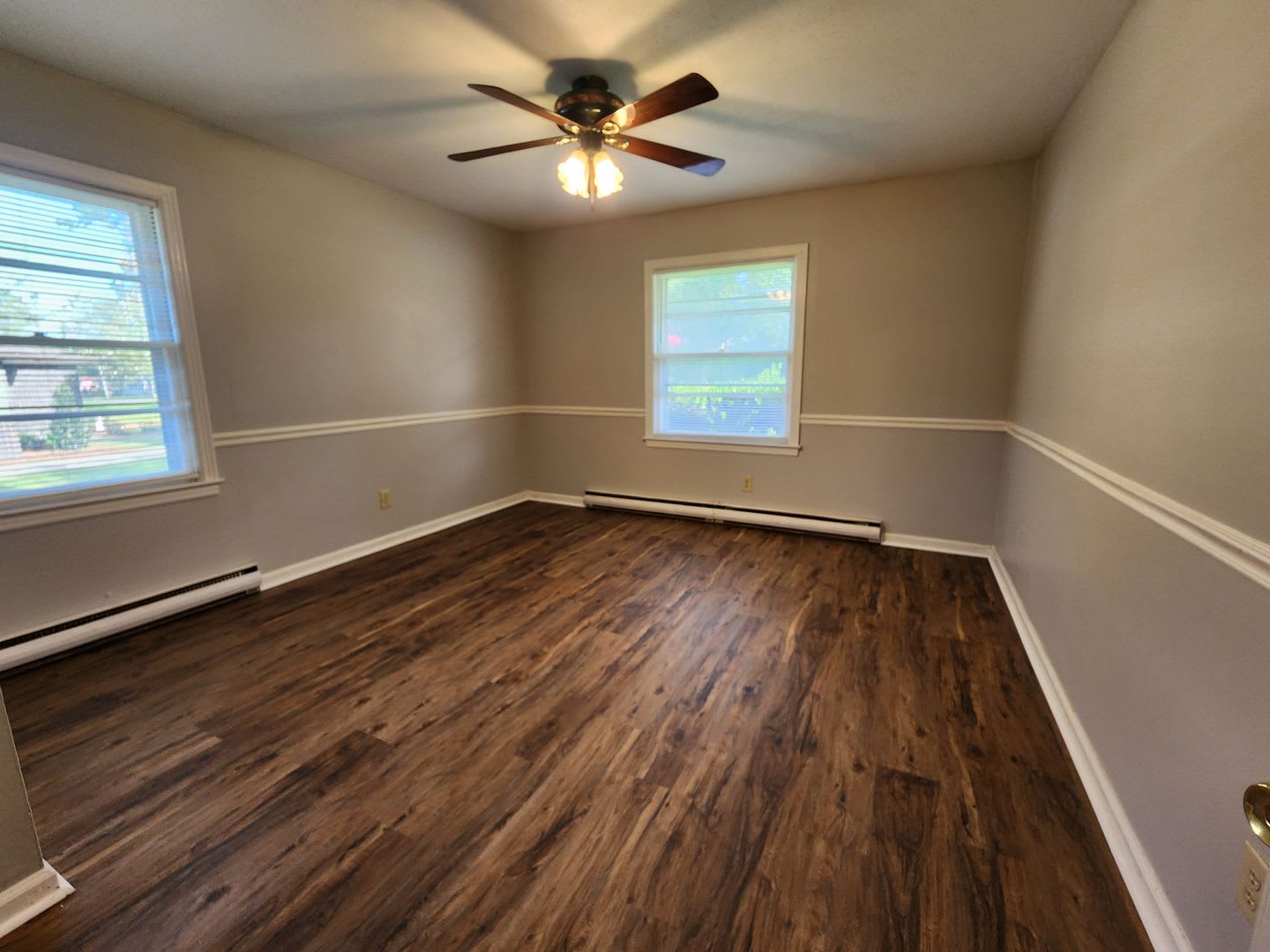 Spacious 4BR/2BA Brick Home with Fireplace, Large Island! NEW LVP Floors throughout! – photo 4