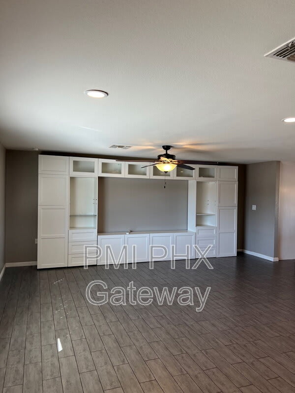 1336 W. 12th St. – photo 2