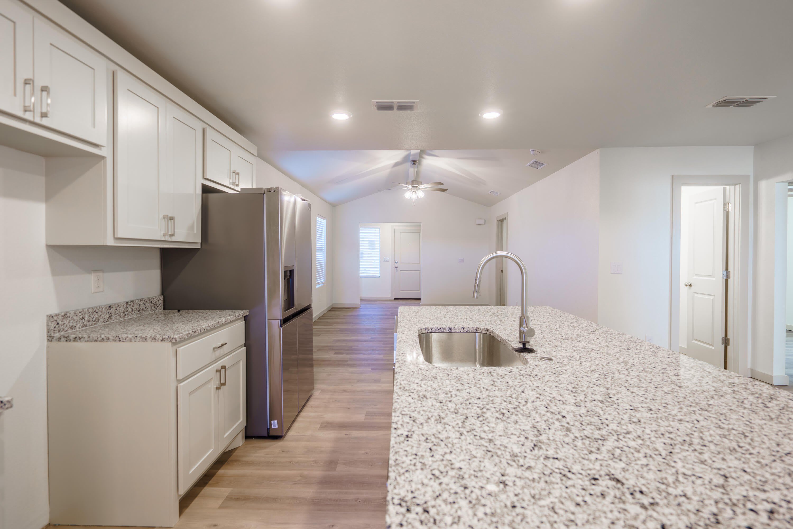 210 51st Street – photo 4