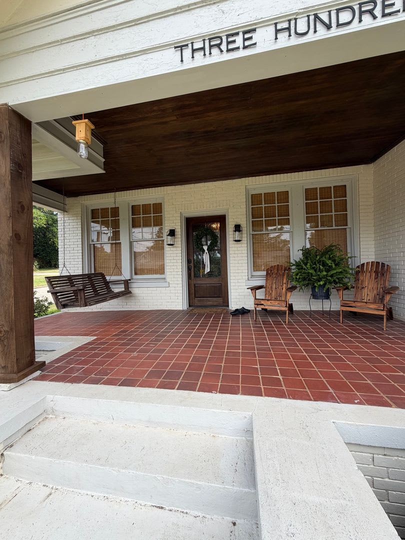 3 bed 2 bath in Historic Downtown Troy – photo 4