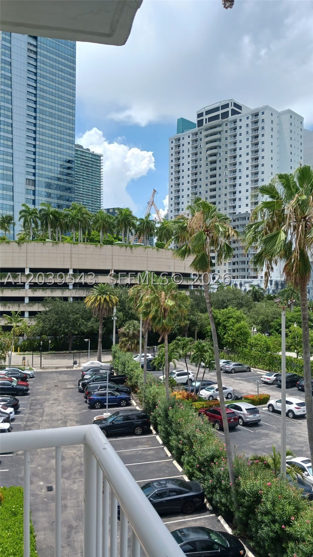 1440 Brickell Bay Dr – photo 2