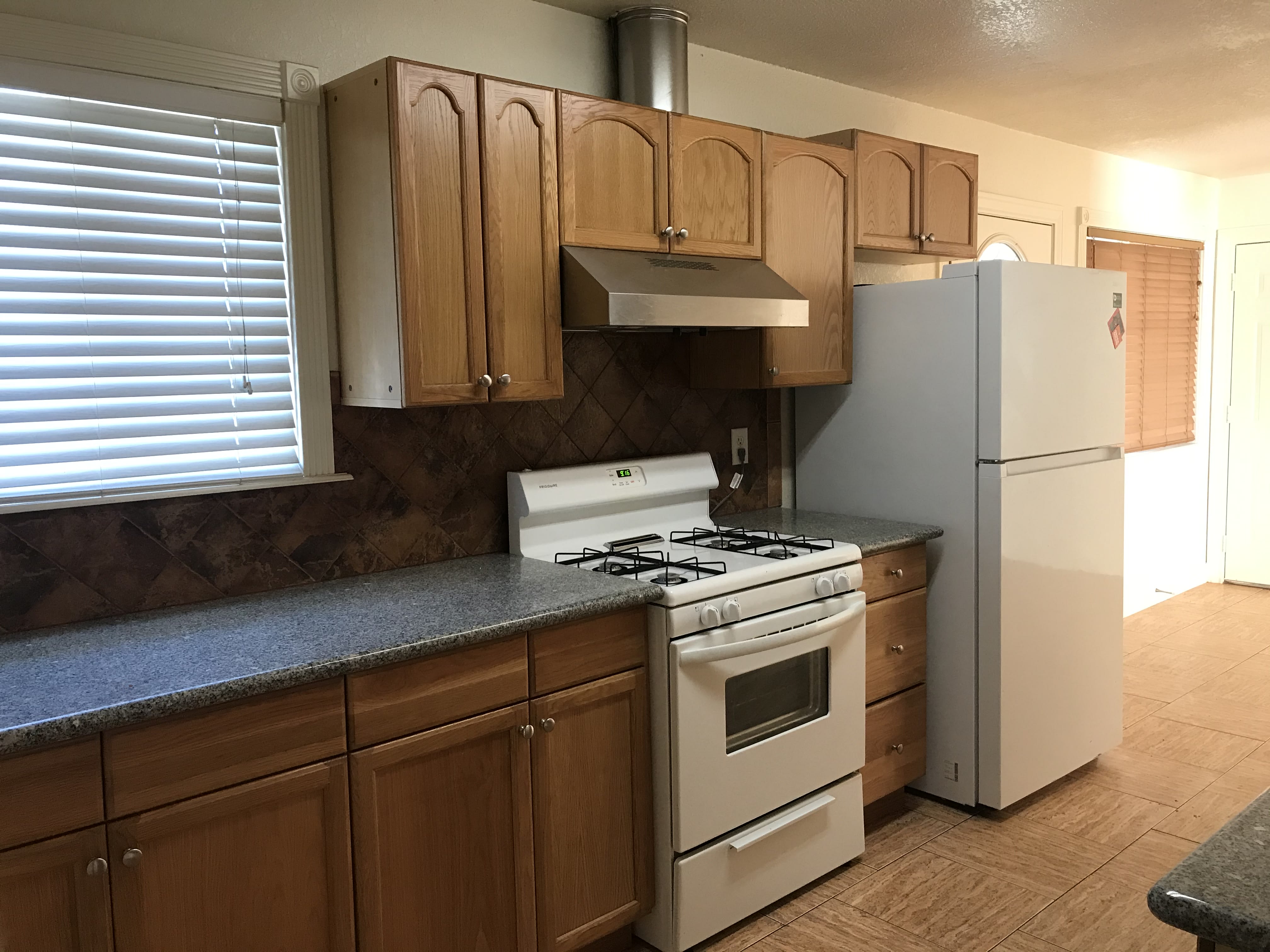 1301 W Jaffa St – photo 2