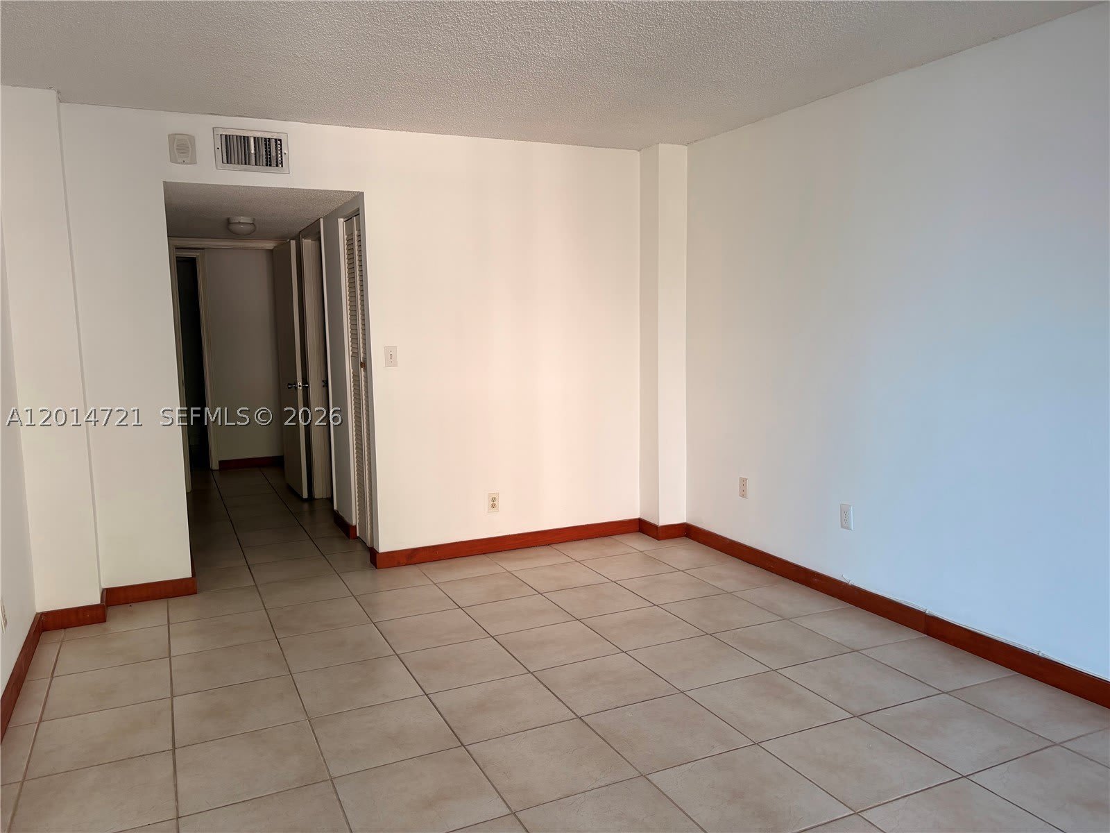 20860 San Simeon Way – photo 5