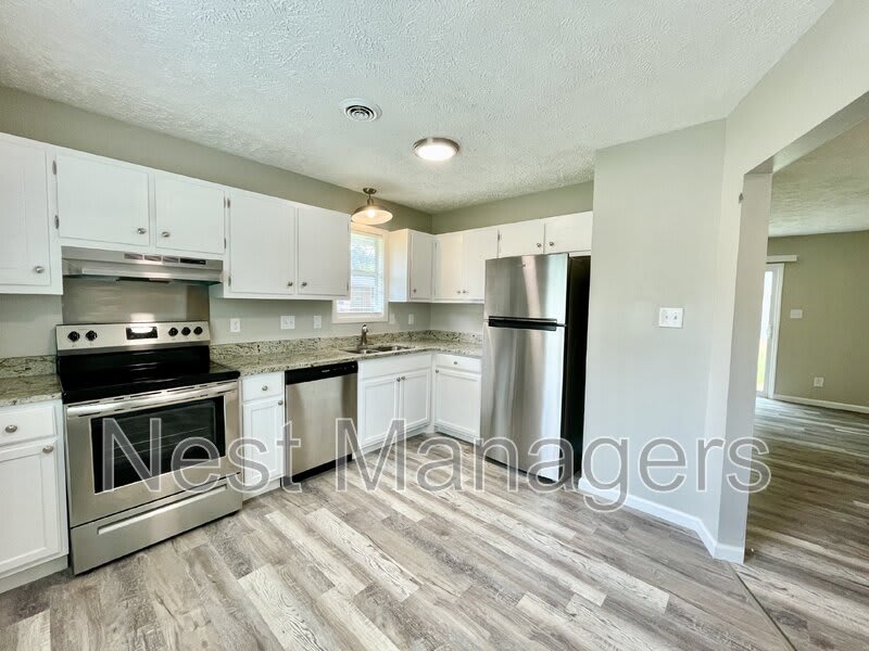 6405 Lorell Court – photo 4