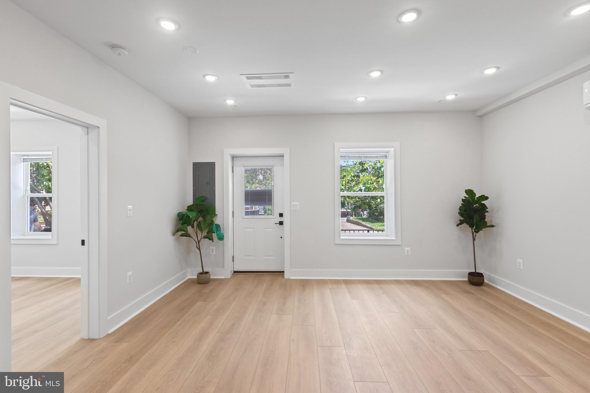 2236 40TH Street NW – photo 5