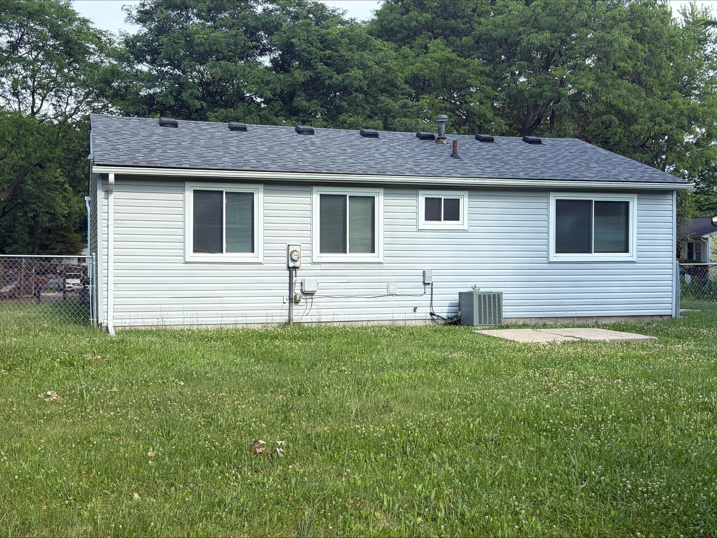 15 Metroview Court – photo 4
