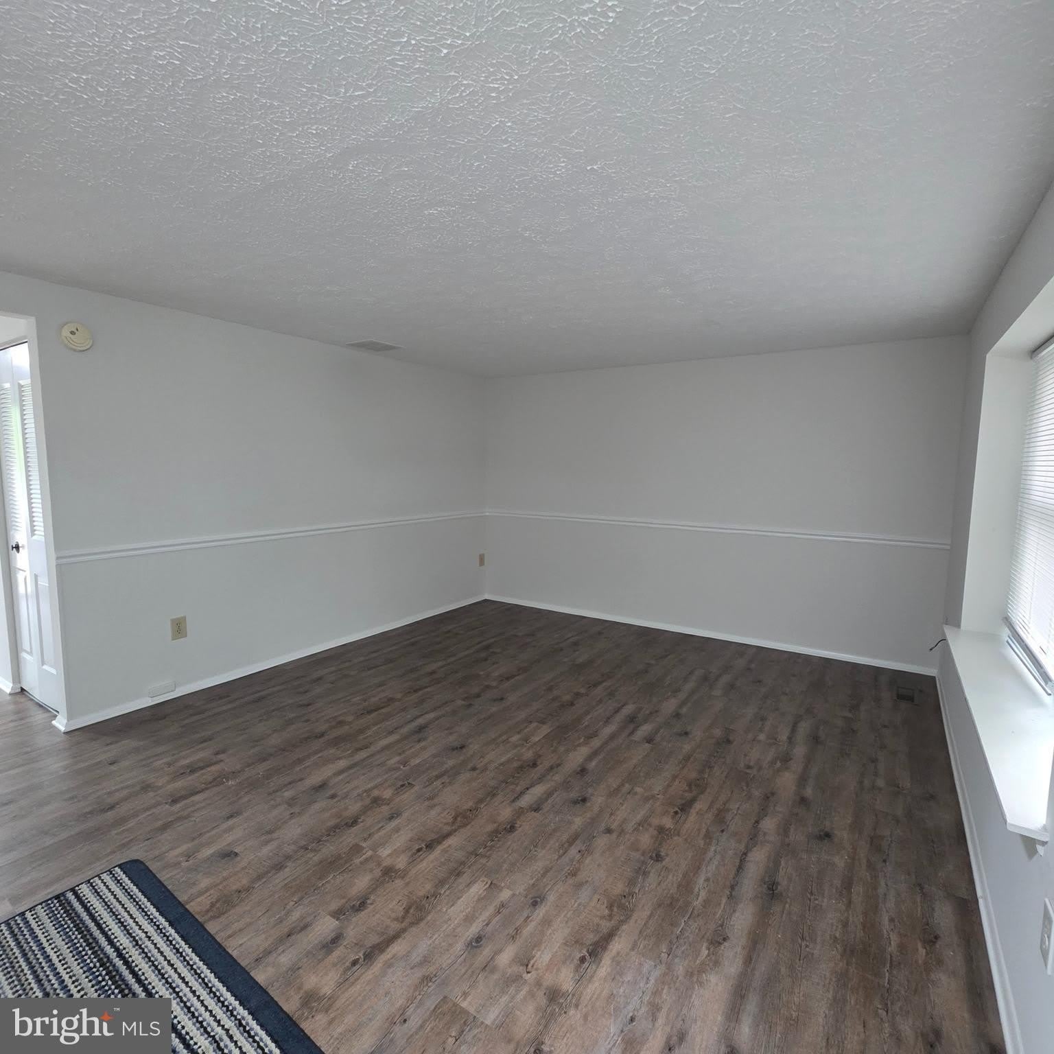 1758 Springfield Lane – photo 4