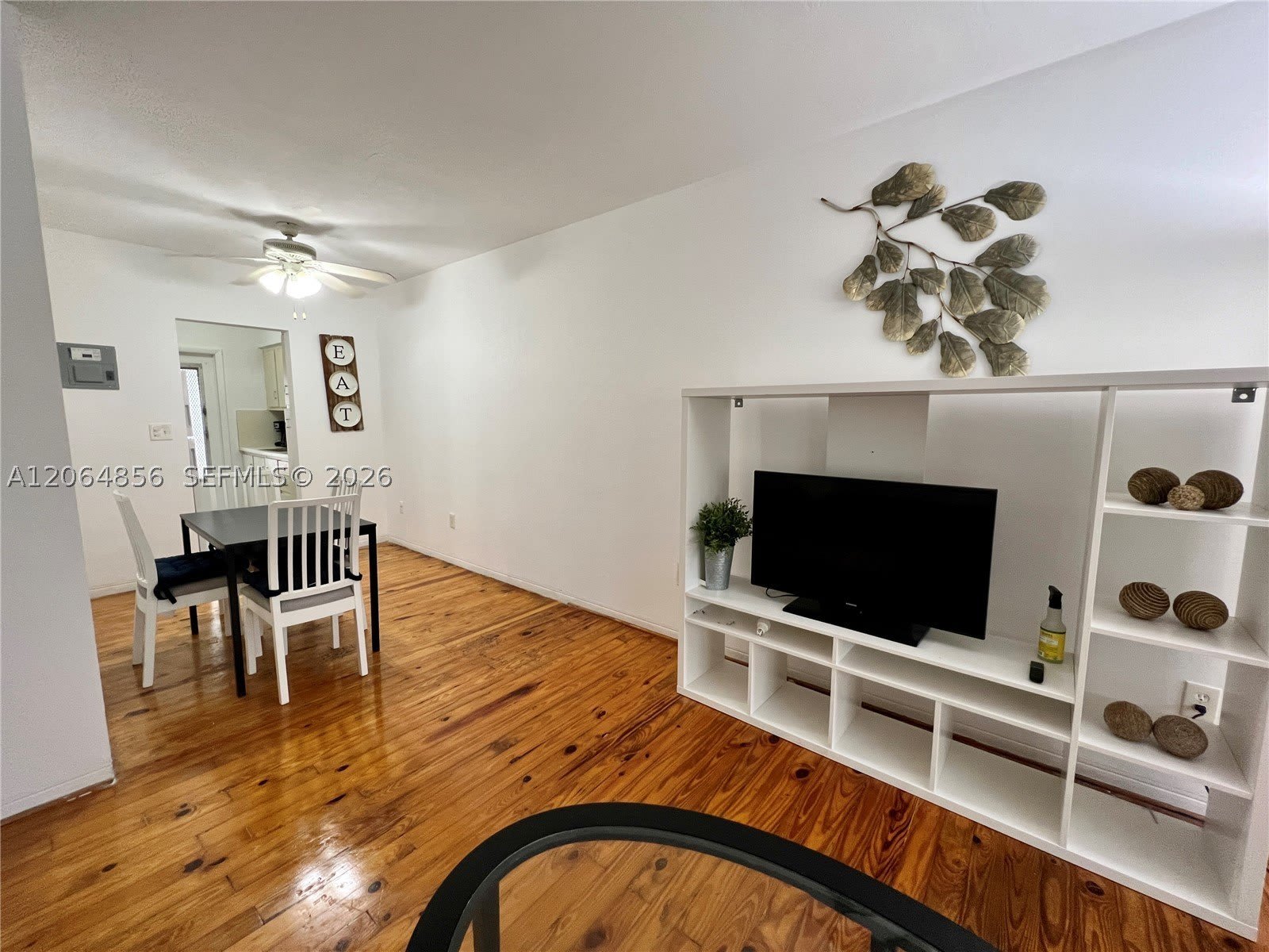644 Meridian Ave – photo 1