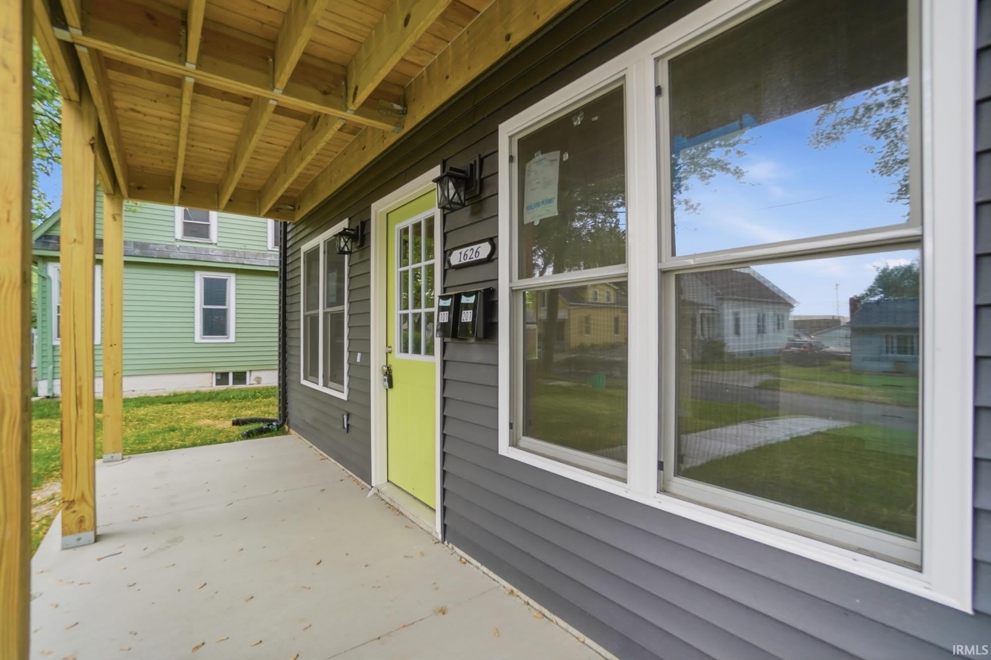 1626 Howell Street – photo 3