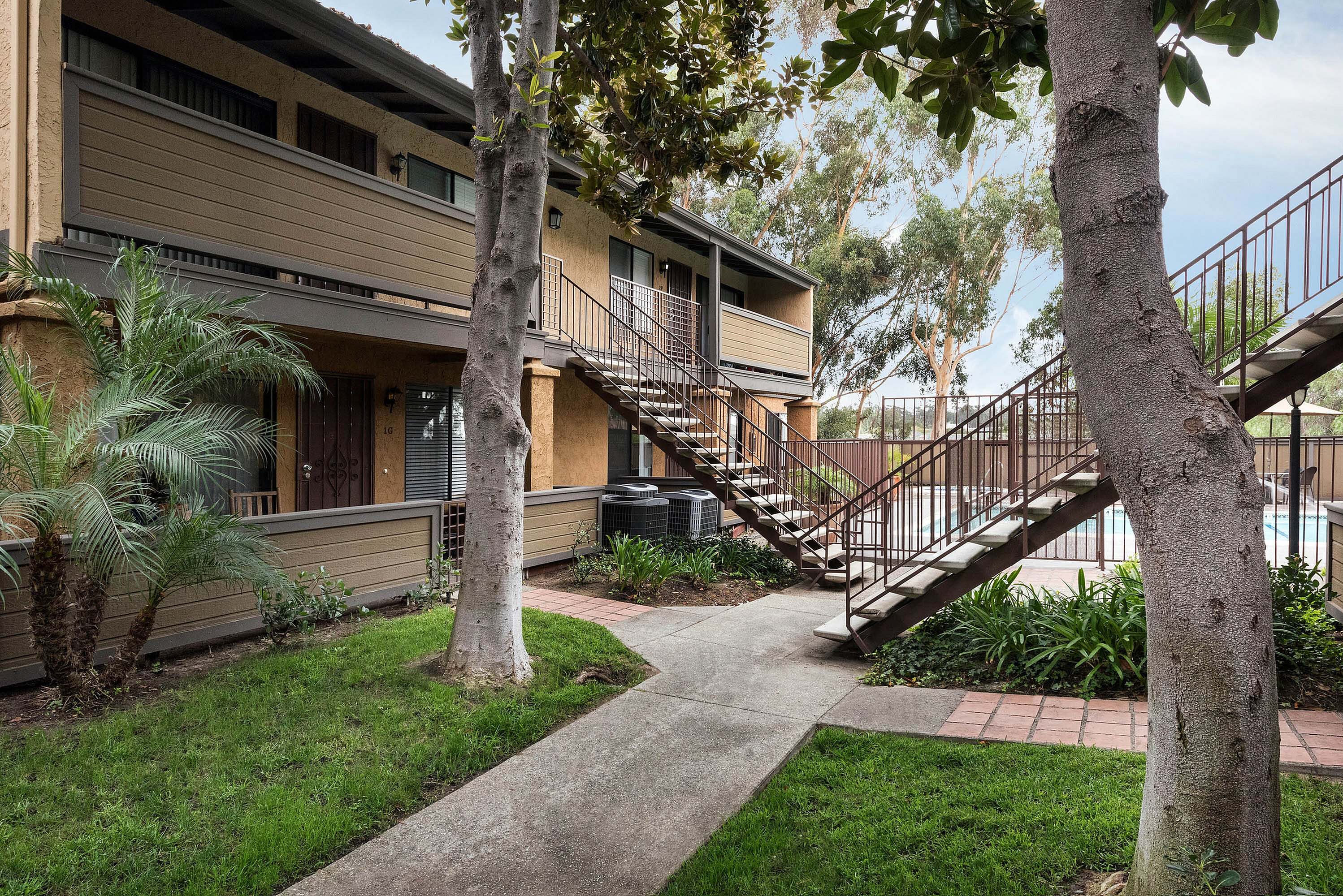 Elan Scripps Terrace – photo 3