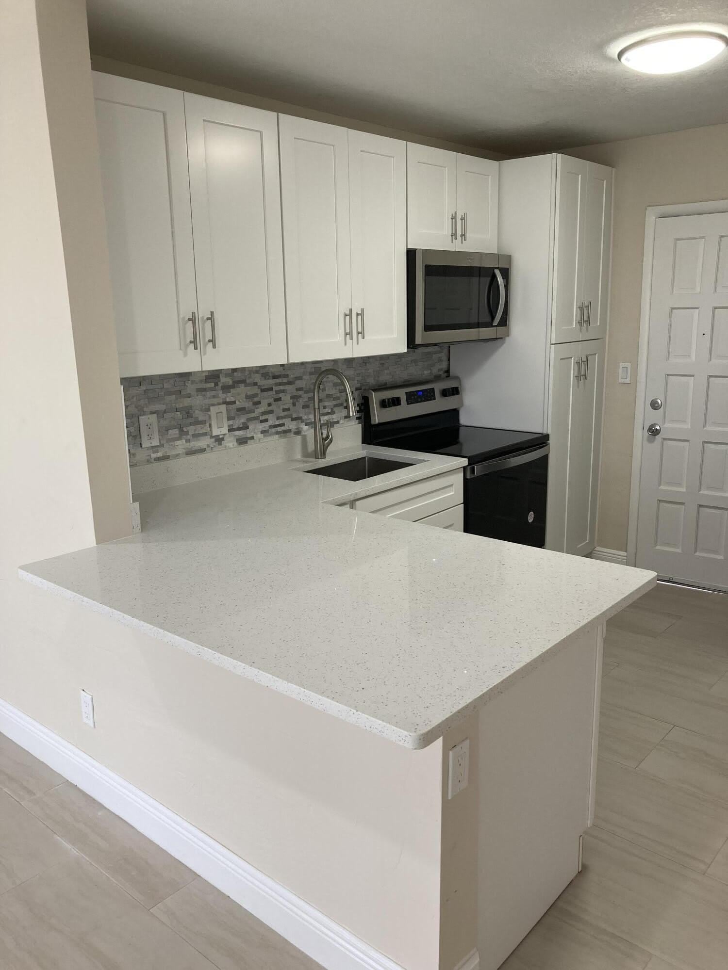 1648 NE 31st Court – photo 2