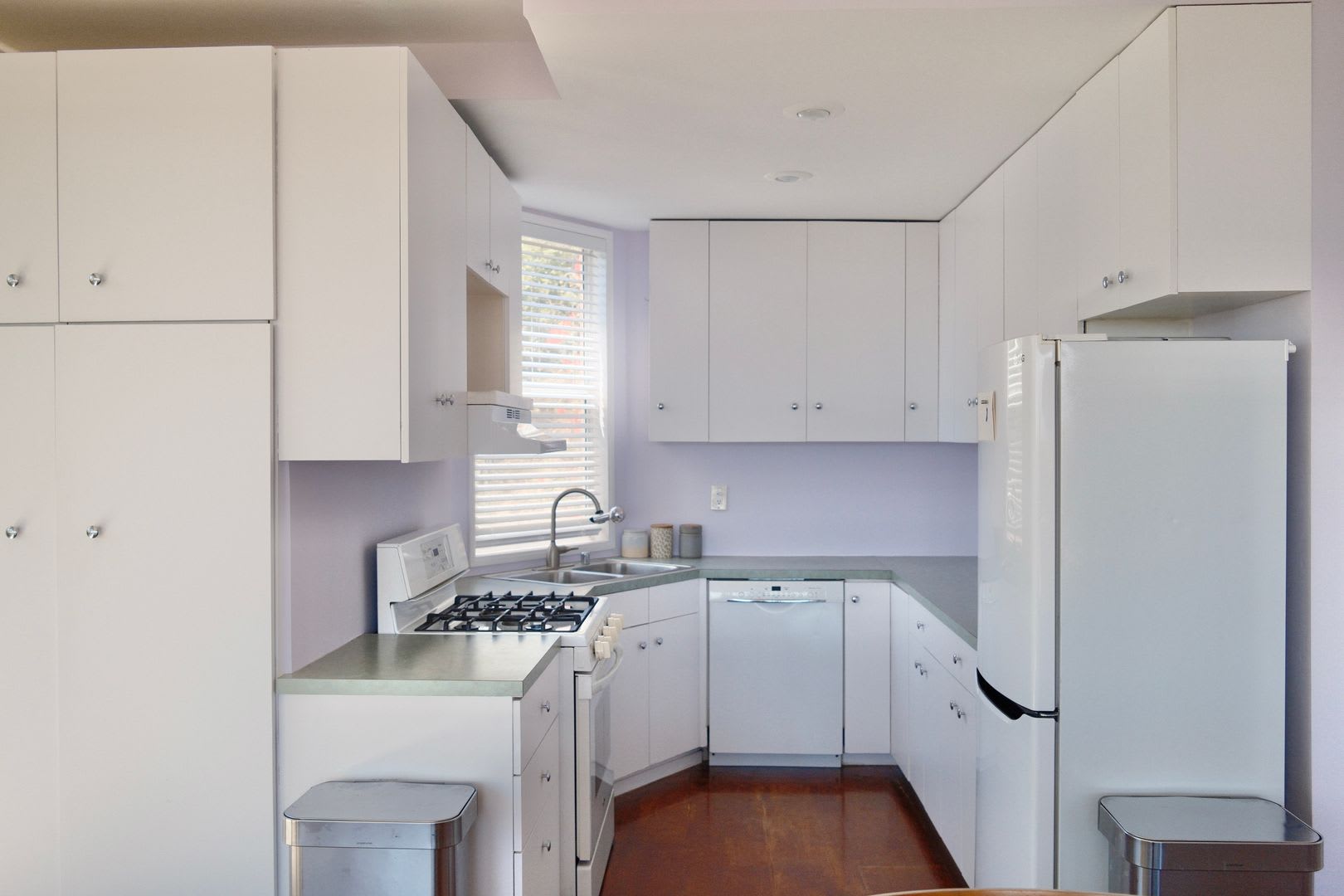 Stunning 2 Bed 2 Bath Mid Century Modern Mount Washington Home With Panoramic Views Floor To Ceiling Windows Balconies Terraced Gardens And More – photo 5