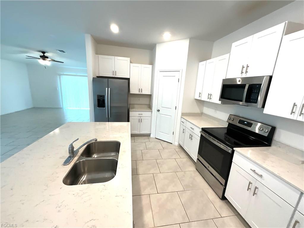 12245 Savanna Lakes Boulevard – photo 5