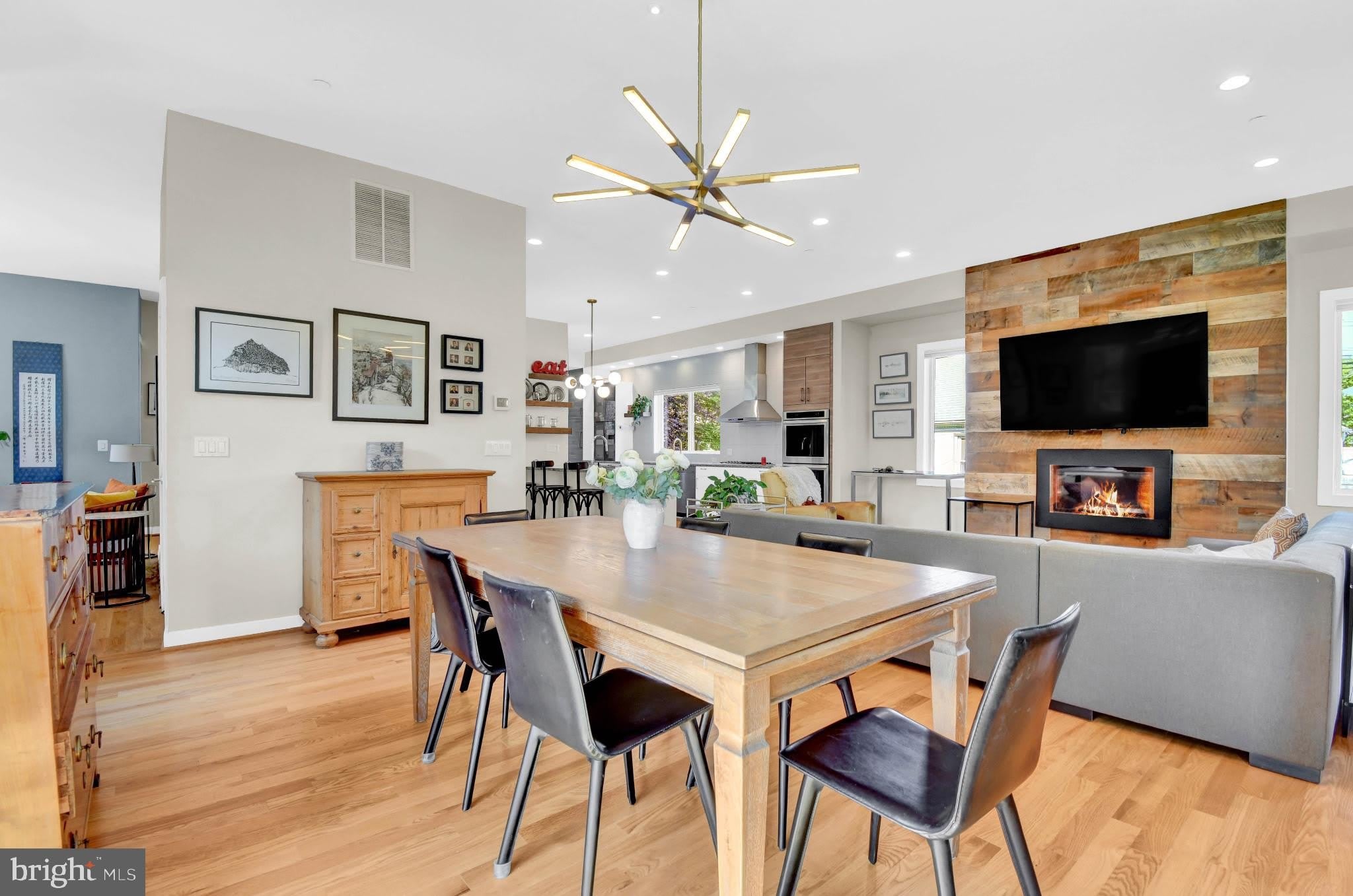 5321 GLENWOOD Road – photo 5