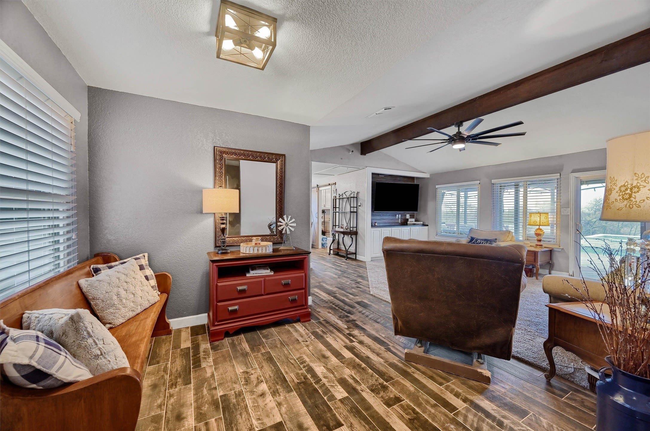 2212 W J Fred Smith Parkway – photo 4
