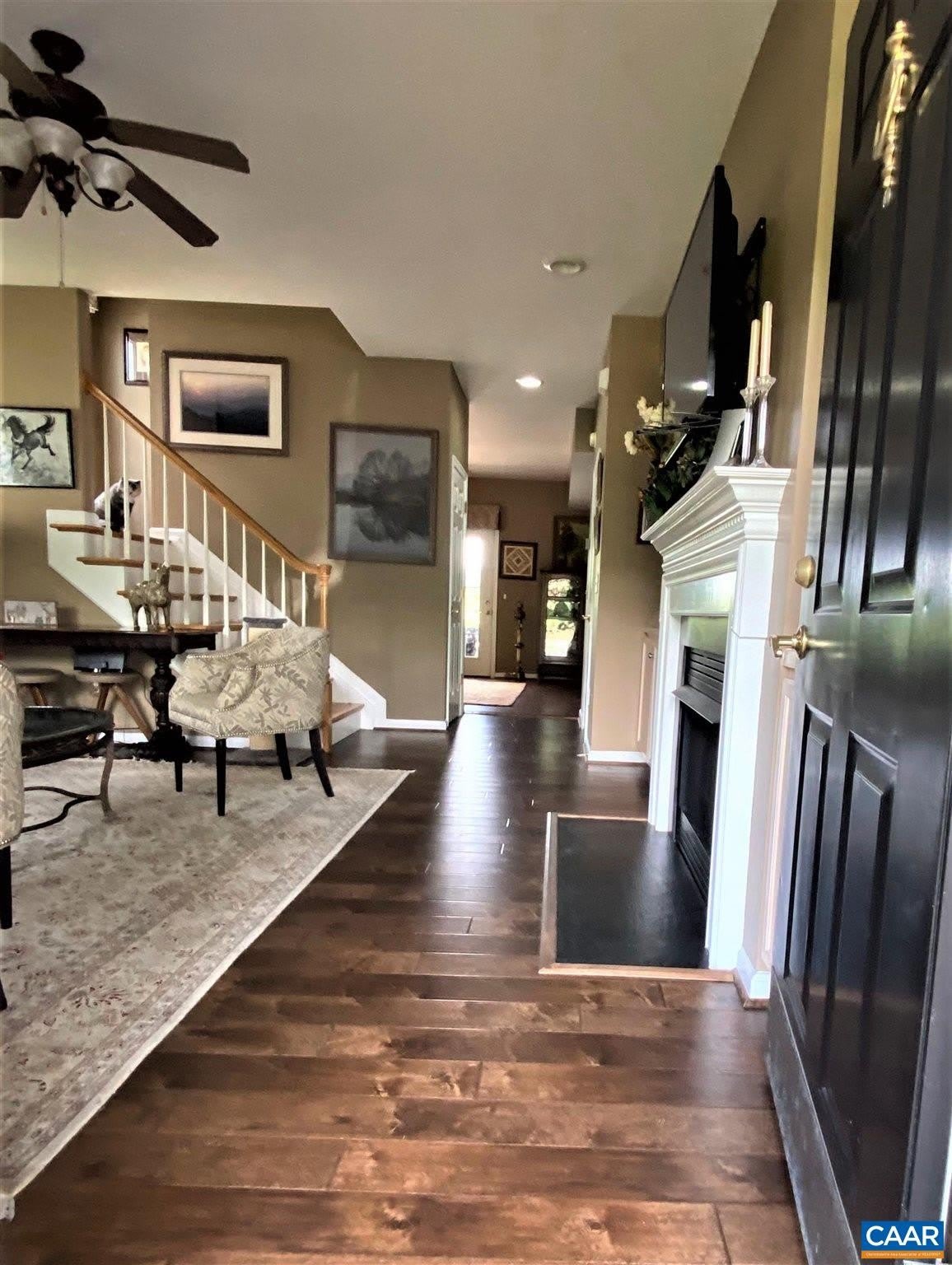 144 Burnet St – photo 5