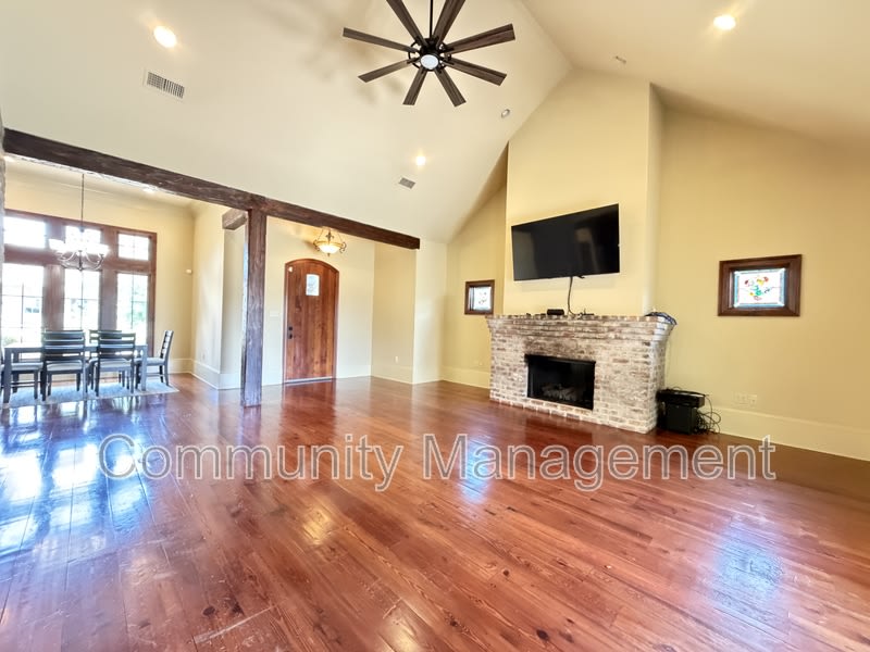 1532 Berwick Bnd – photo 5