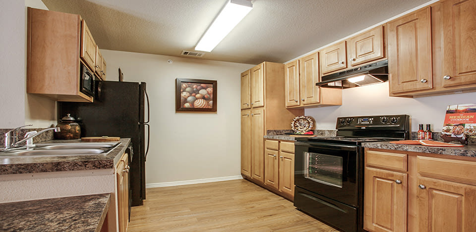 1362 W County Line Rd – photo 4