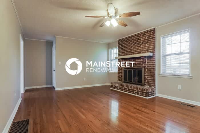 1299 Glenridge Lane – photo 2
