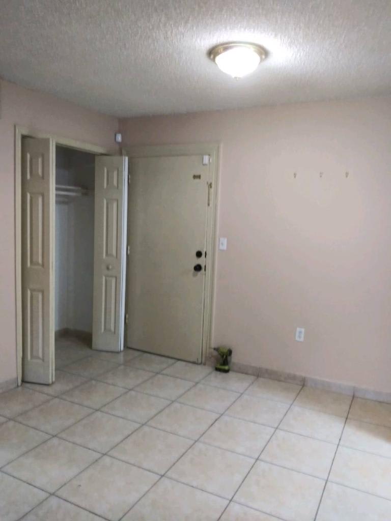 666 W 81 Street Unit 414 45G 1 – photo 2