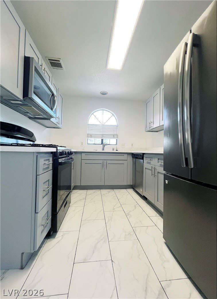 1405 Santa Margarita Street – photo 4