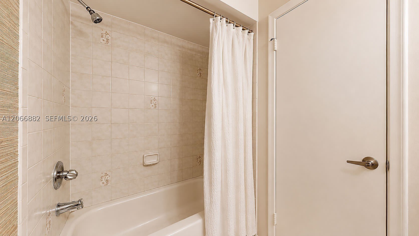 11830 SW 80th St – photo 4