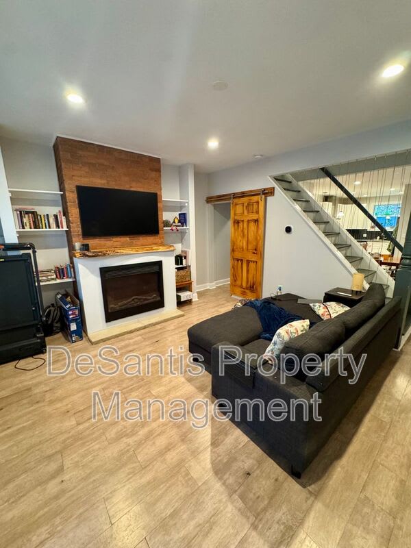 5304 Holmes Street – photo 5