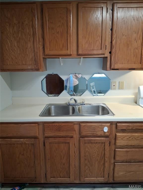 7420 Pleaseway Drive – photo 3