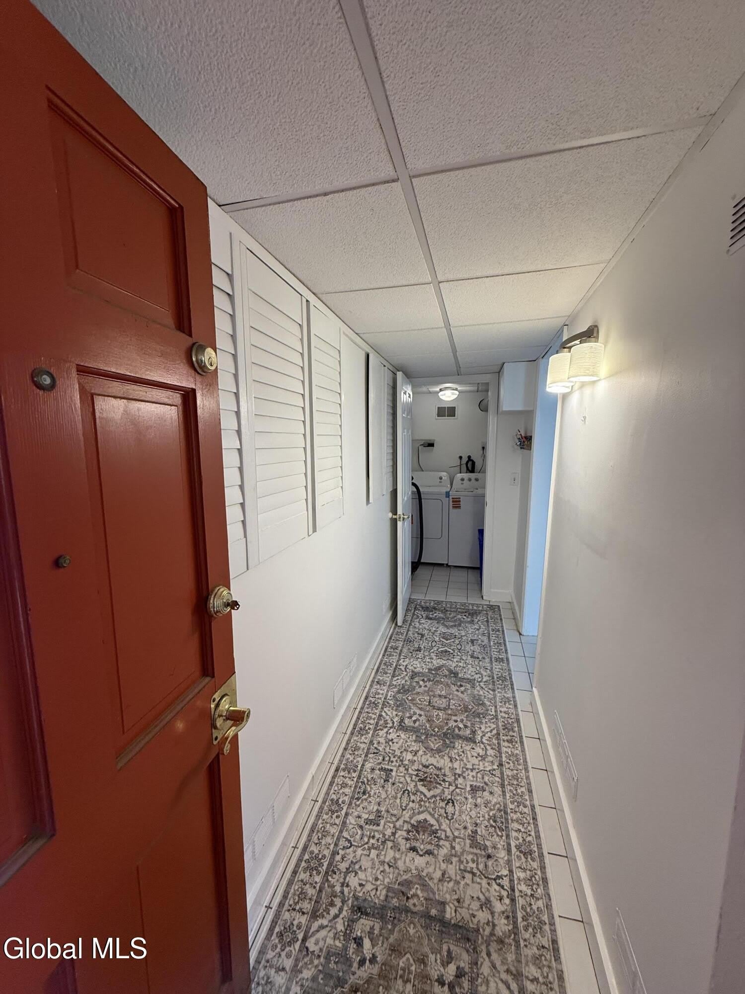 31 Elm Street – photo 3