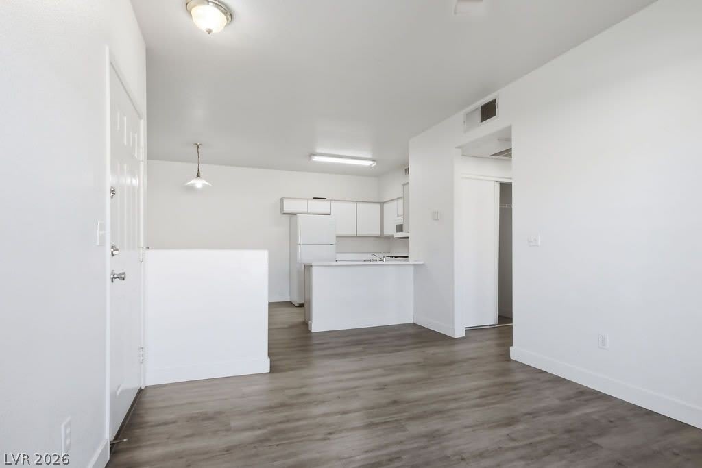 5751 Hacienda Avenue – photo 4