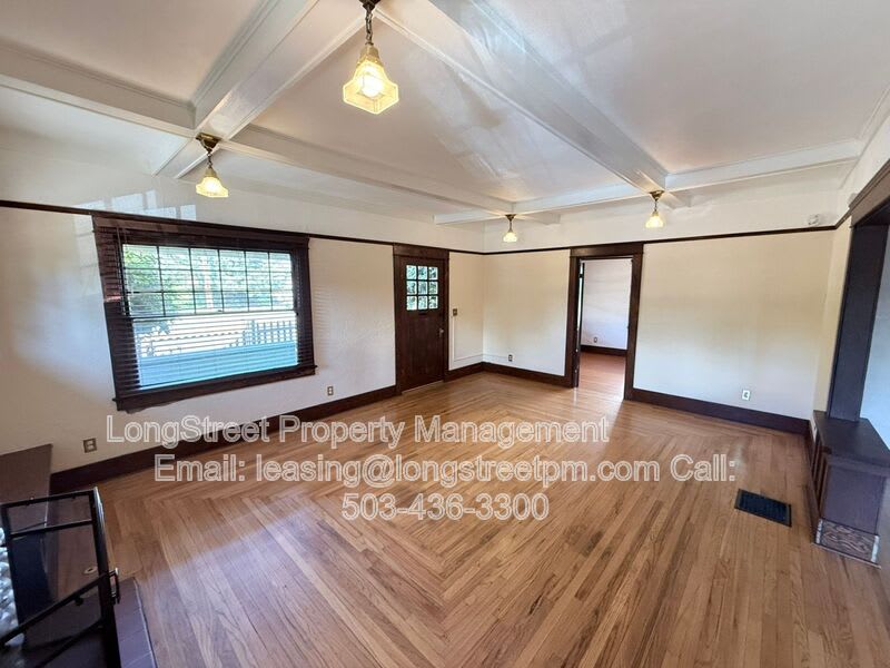 2320 State St – photo 5