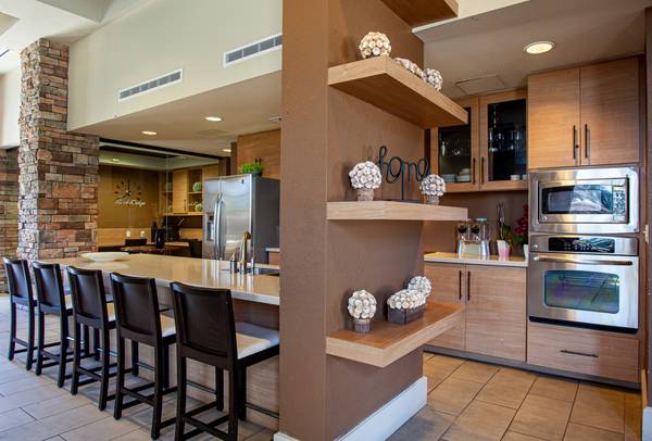 Rock Ridge Apartments – photo 2