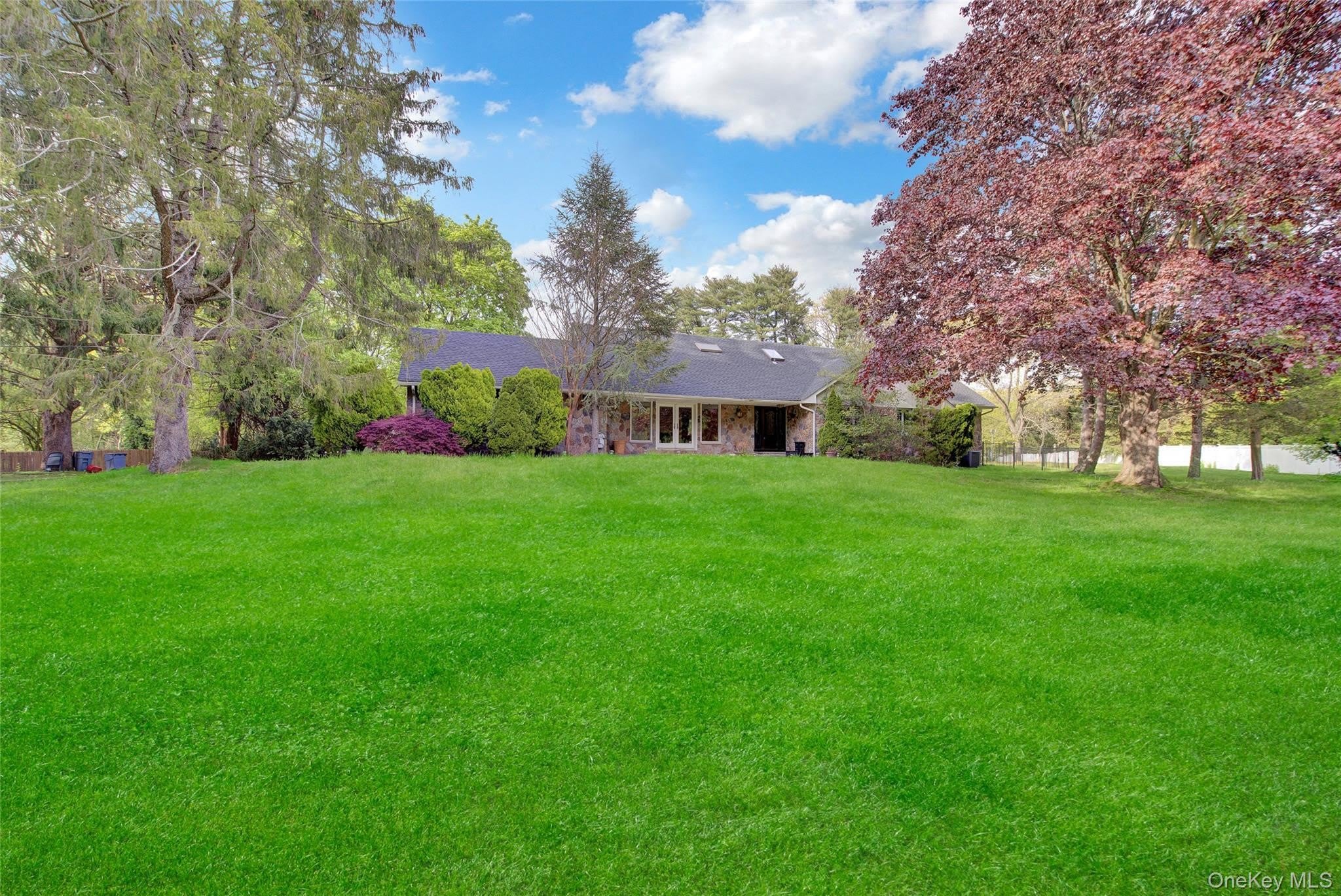 1719 Cedar Swamp Road – photo 1
