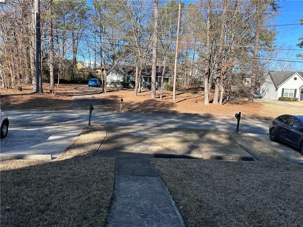 502 Oakwood Court – photo 2