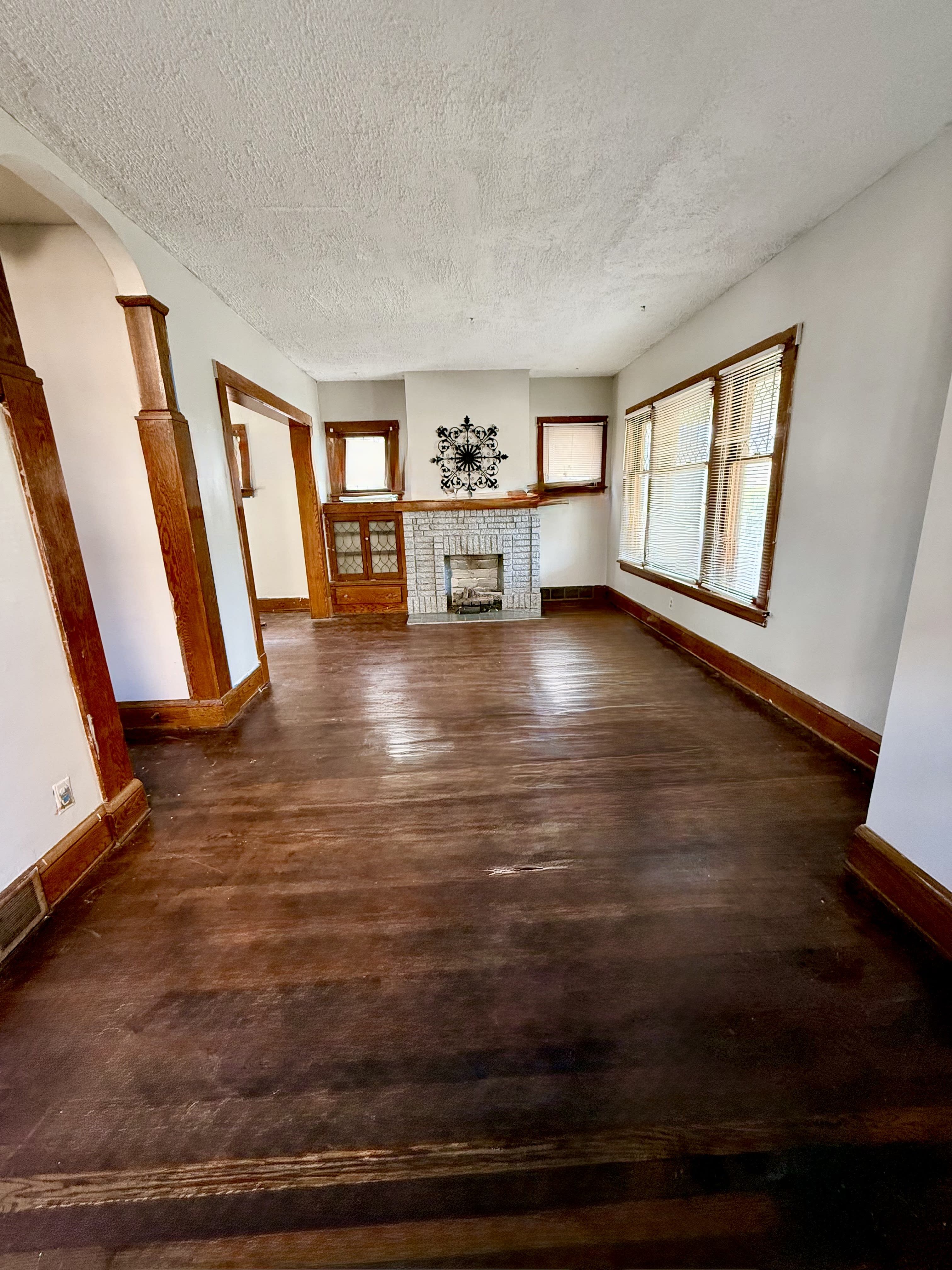 12312 Buckingham Avenue – photo 3