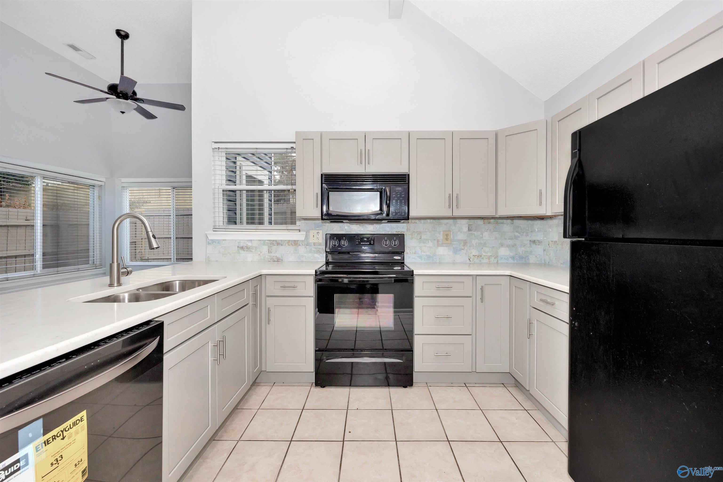 109 Briargate Lane – photo 4