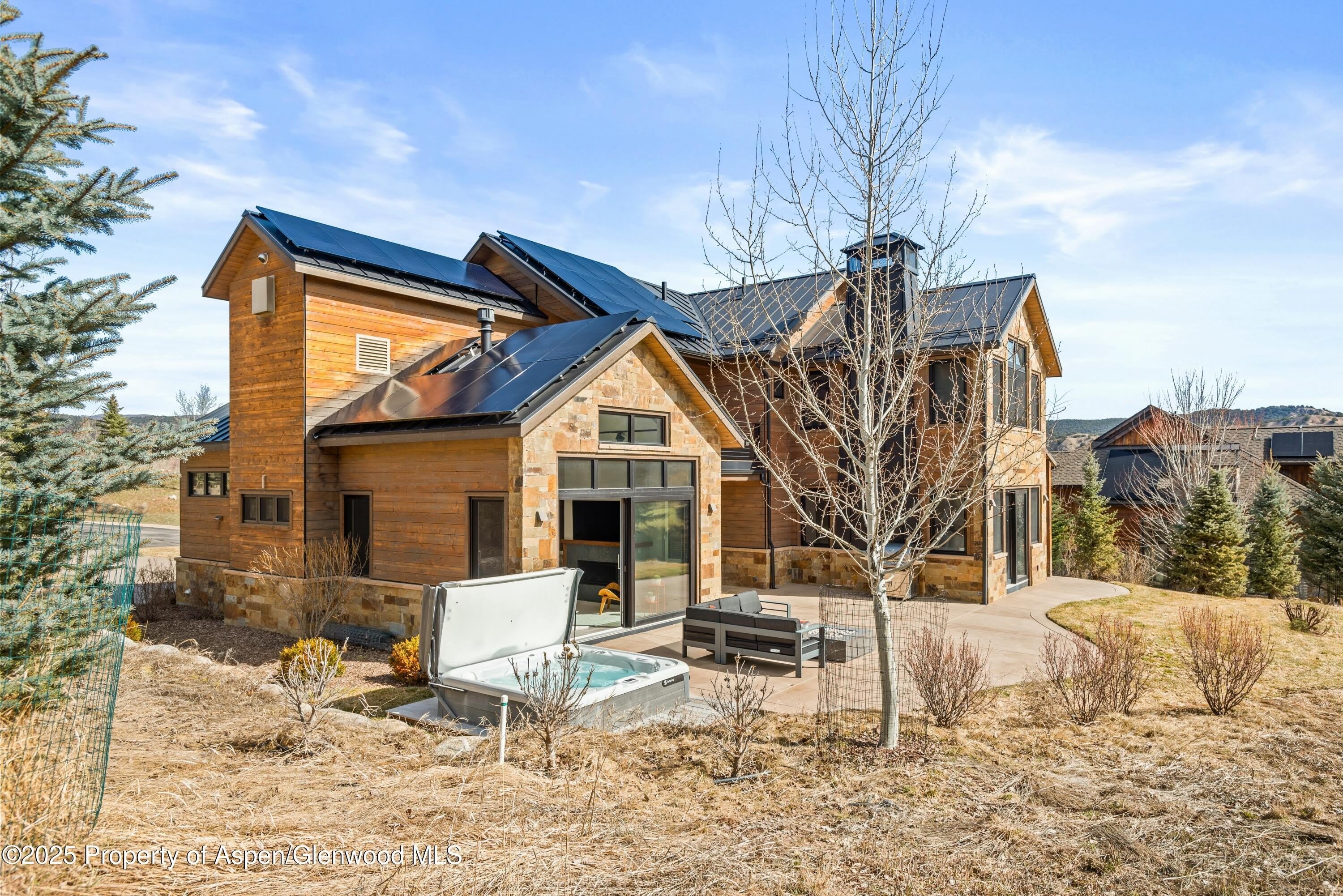 649 Saddleback Road – photo 3