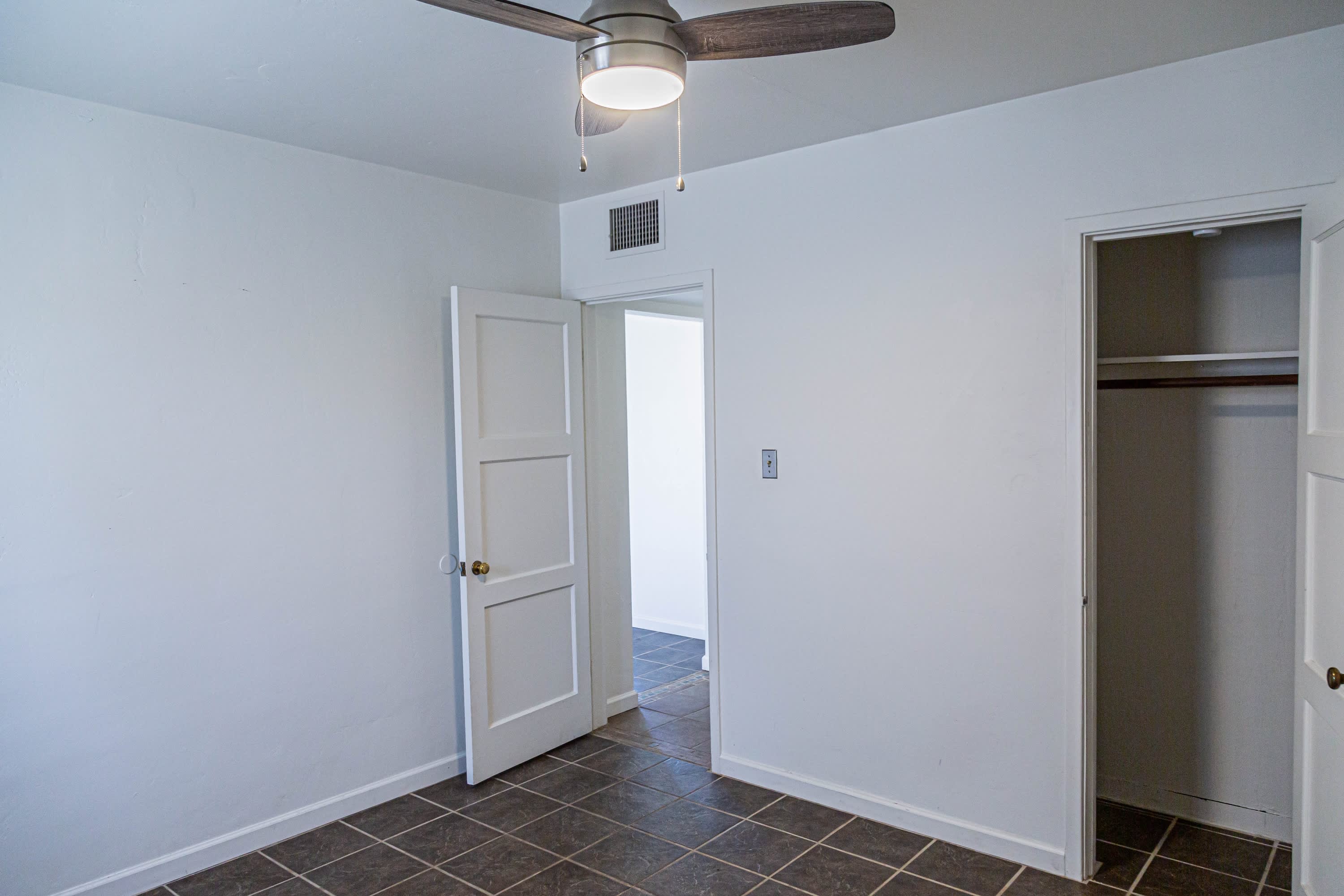 5042 East Eastland Street – photo 2