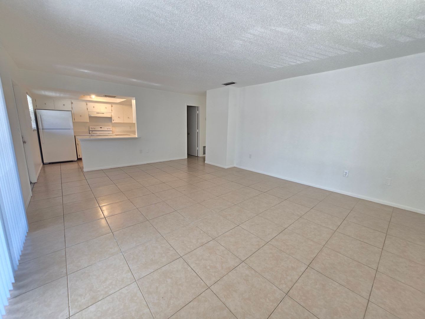 504 Barcelona Avenue – photo 4