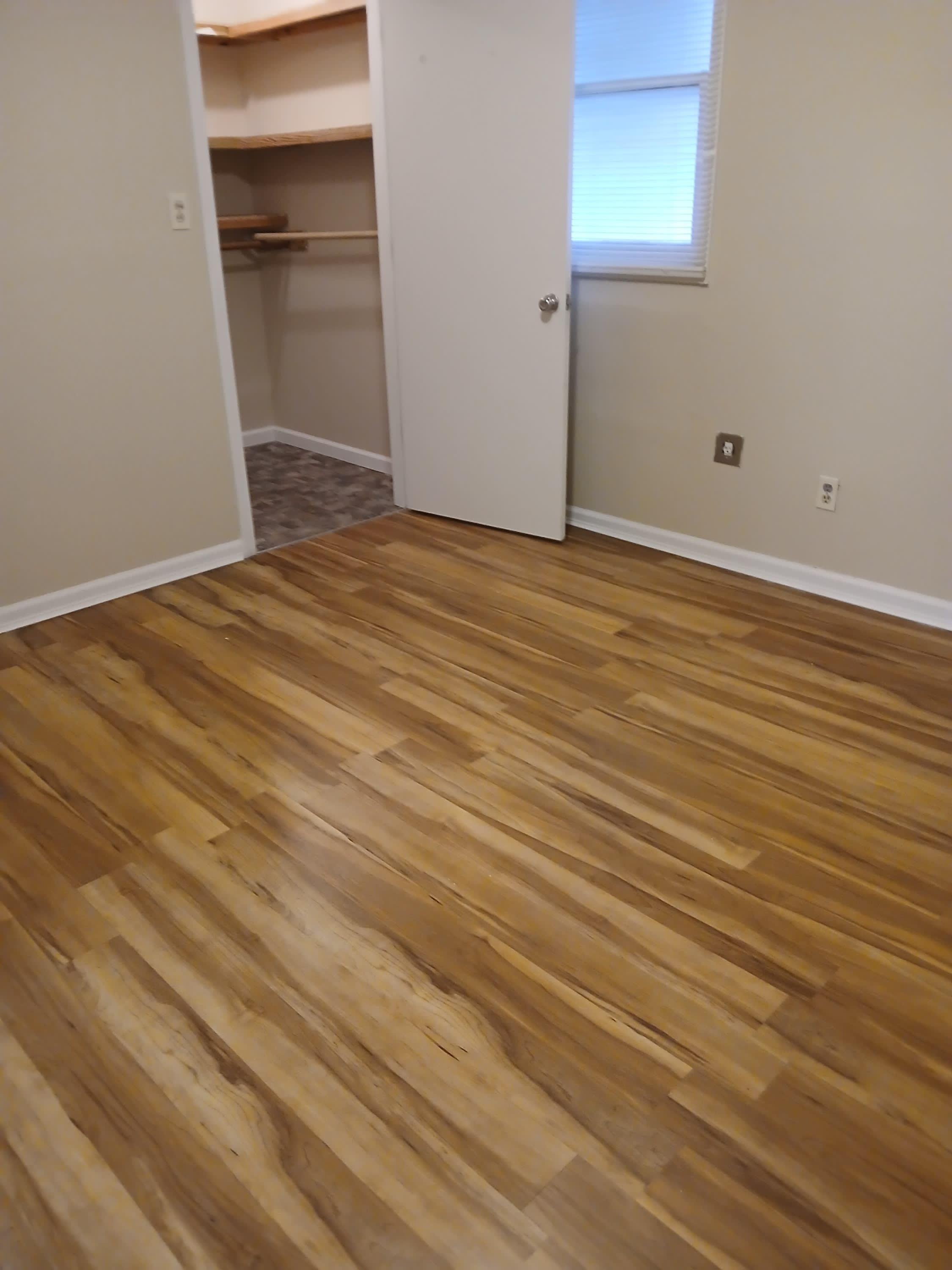 500 East Washington Street – photo 3