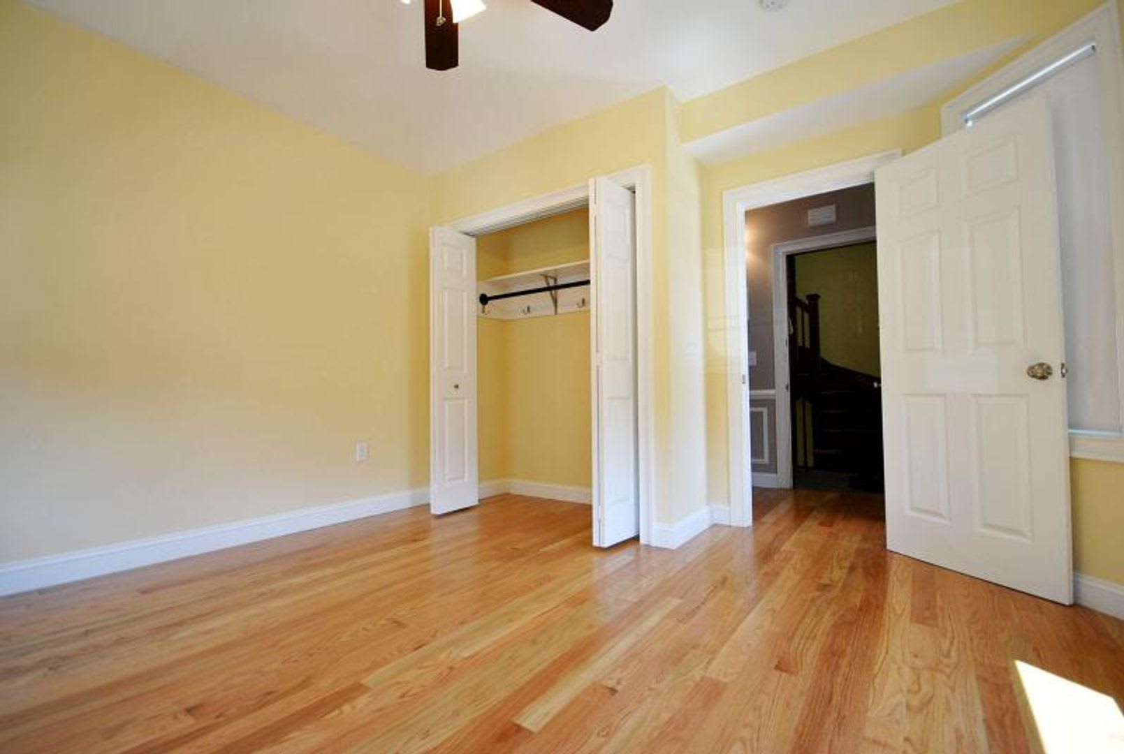 Great 3 bed w/ Parking Included in Brighton – photo 4
