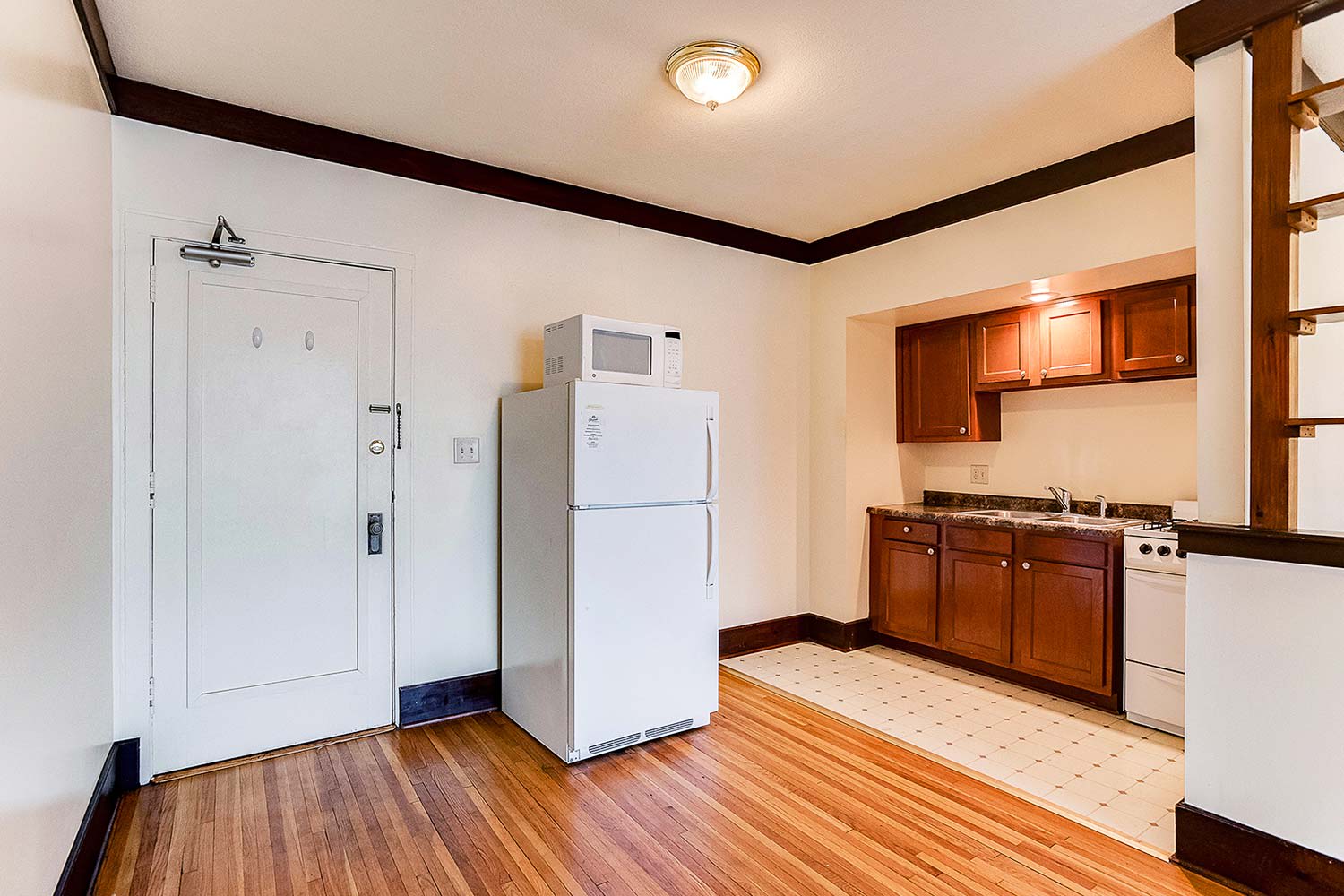 Lakesbury Apartments – photo 5