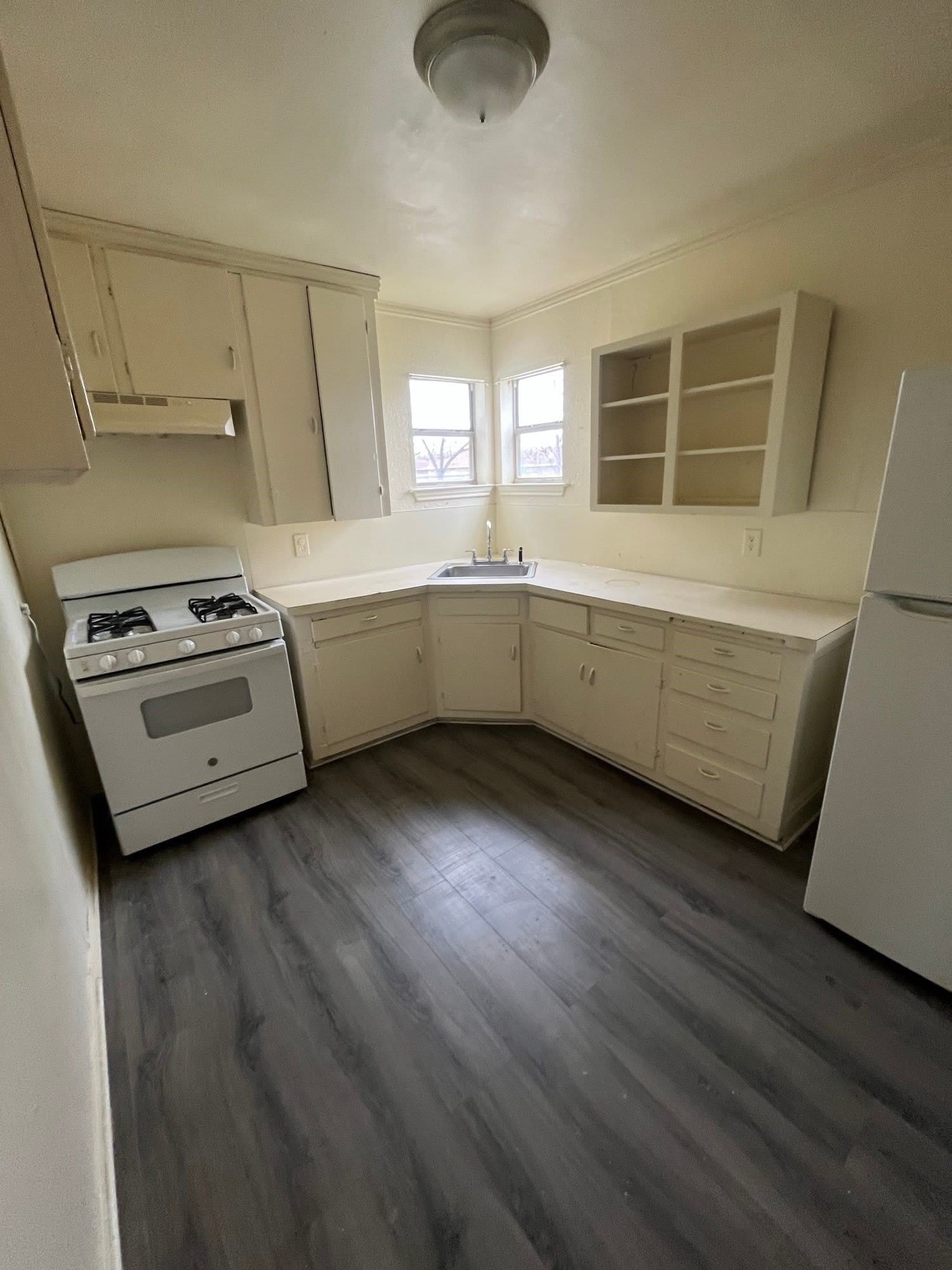 1610 S 15th Street – photo 5